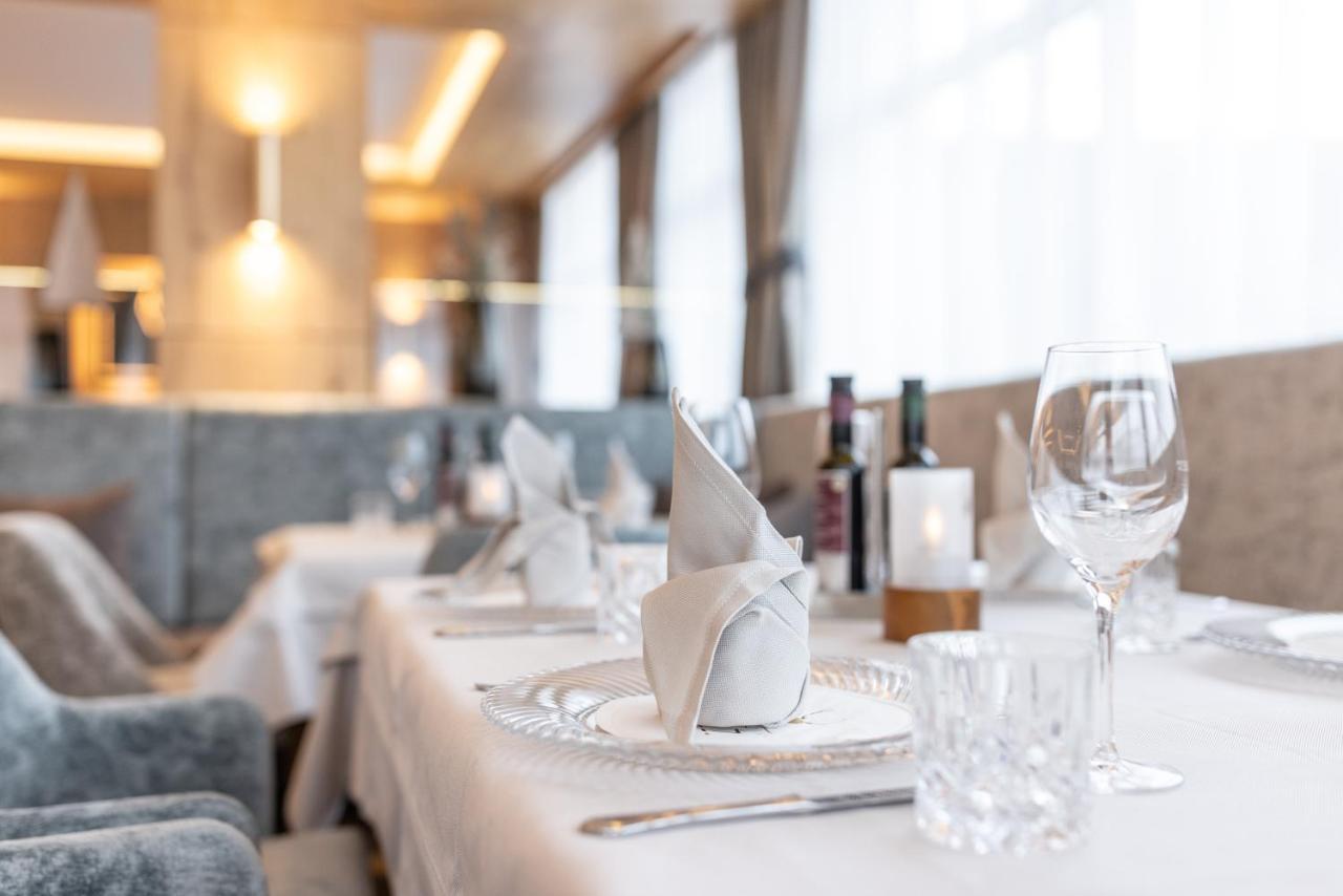 Der Walzl Hotel Lans Kültér fotó