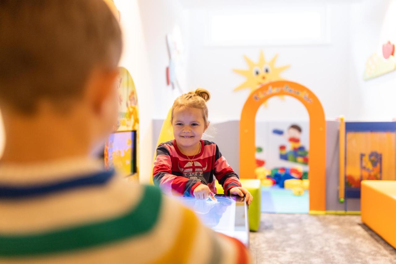 Der Walzl Hotel Lans Kültér fotó