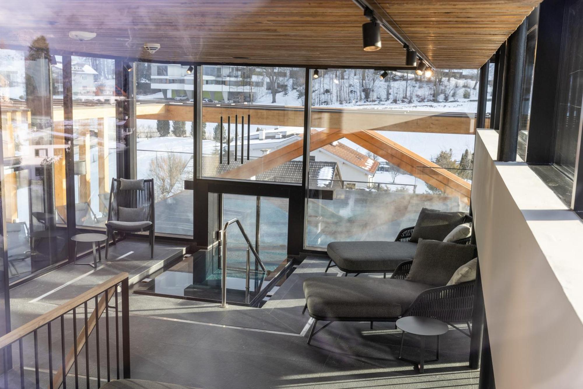 Der Walzl Hotel Lans Kültér fotó