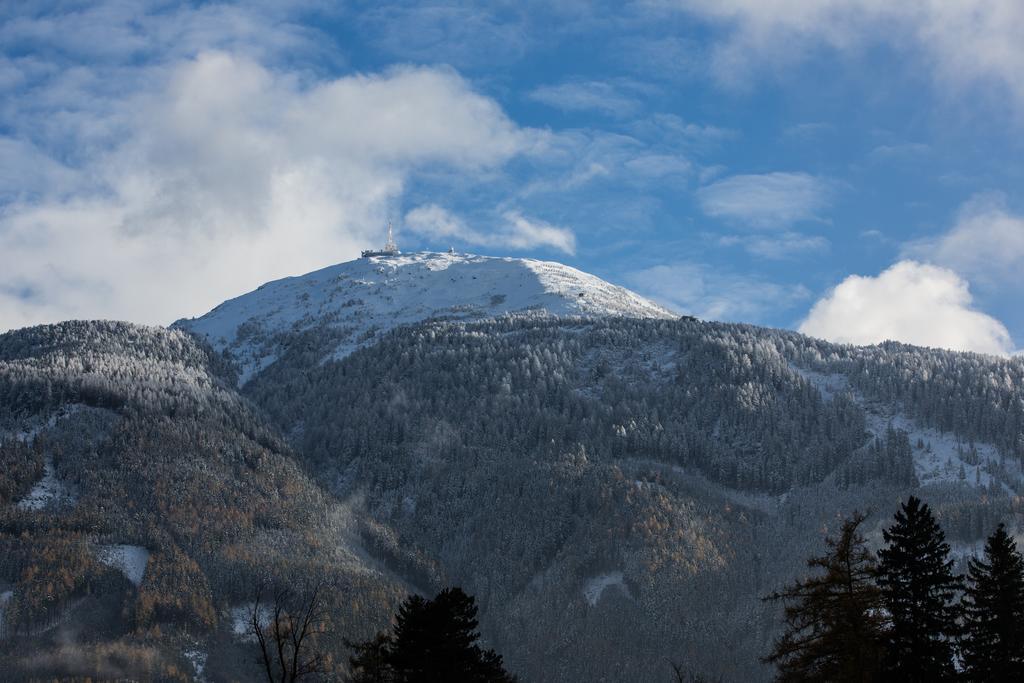 Der Walzl Hotel Lans Kültér fotó