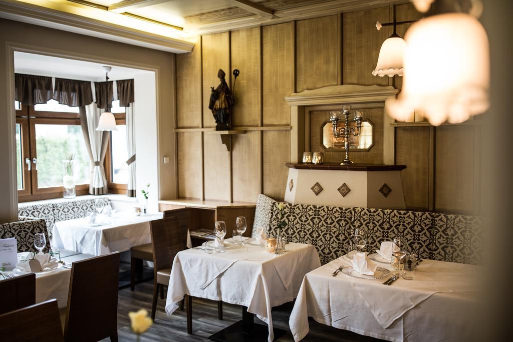 Der Walzl Hotel Lans Kültér fotó