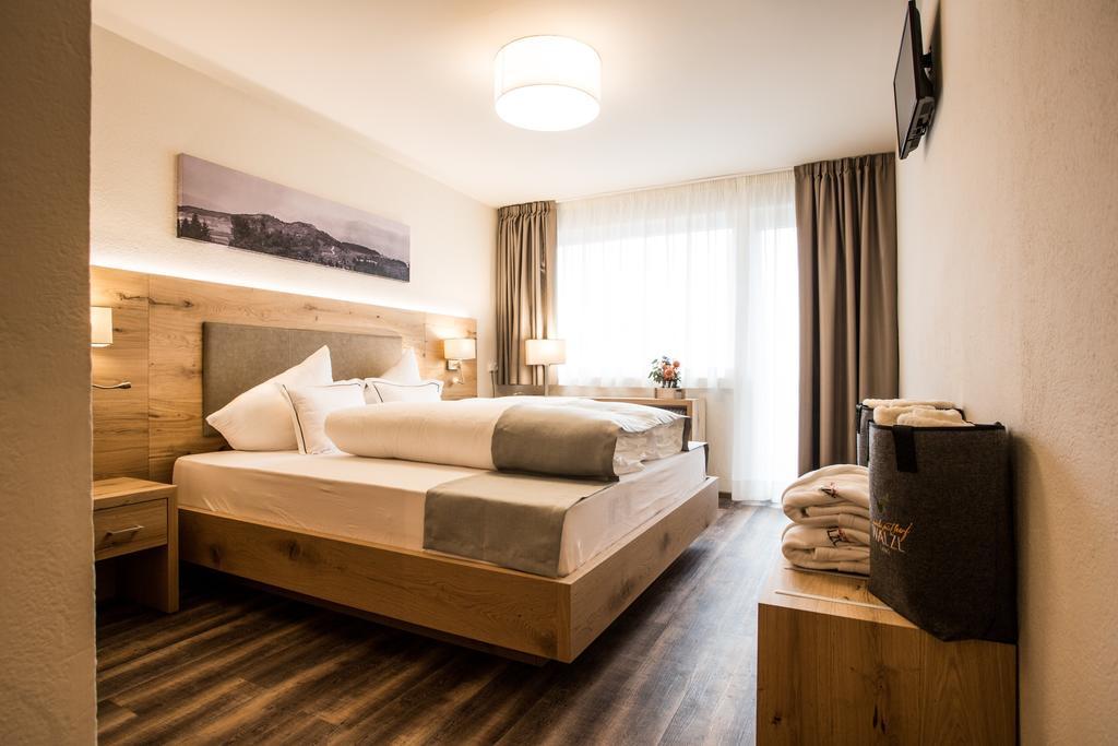 Der Walzl Hotel Lans Kültér fotó